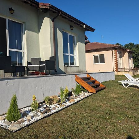 Villa Emine Banya  Zewnętrze zdjęcie